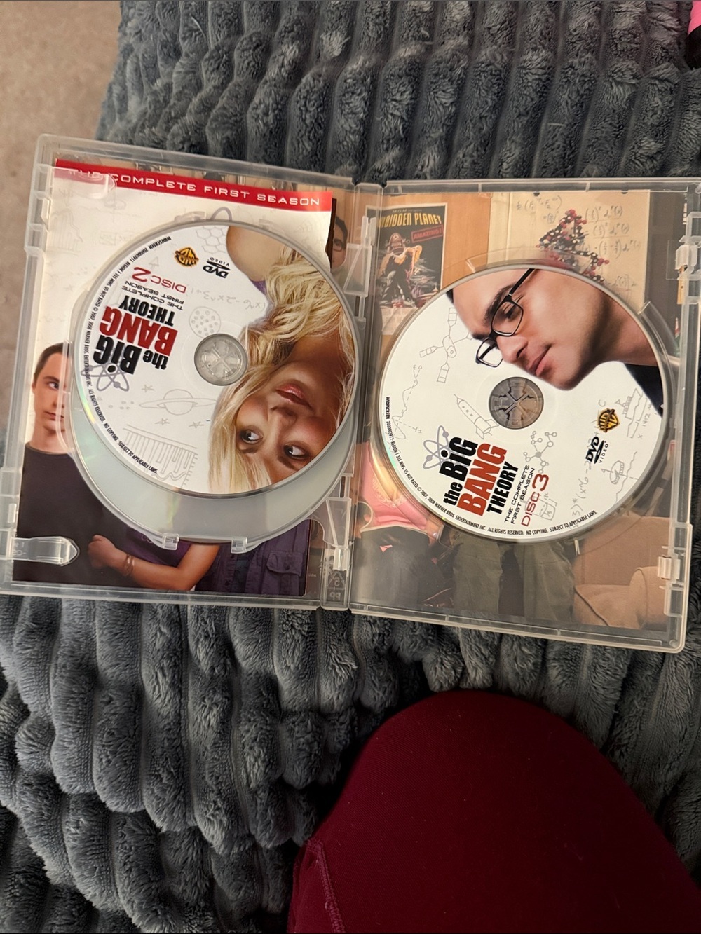 The Big Bang Theory - The Complete First Season DVD - Picture 4 of 4